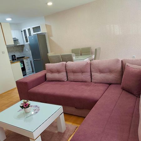 Apartman Lara Pirot Kültér fotó