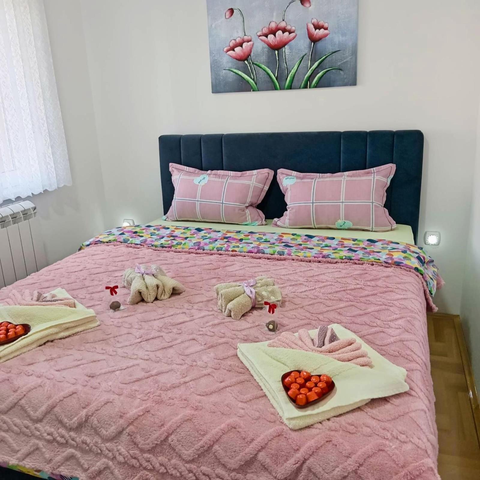 Apartman Lara Pirot Kültér fotó