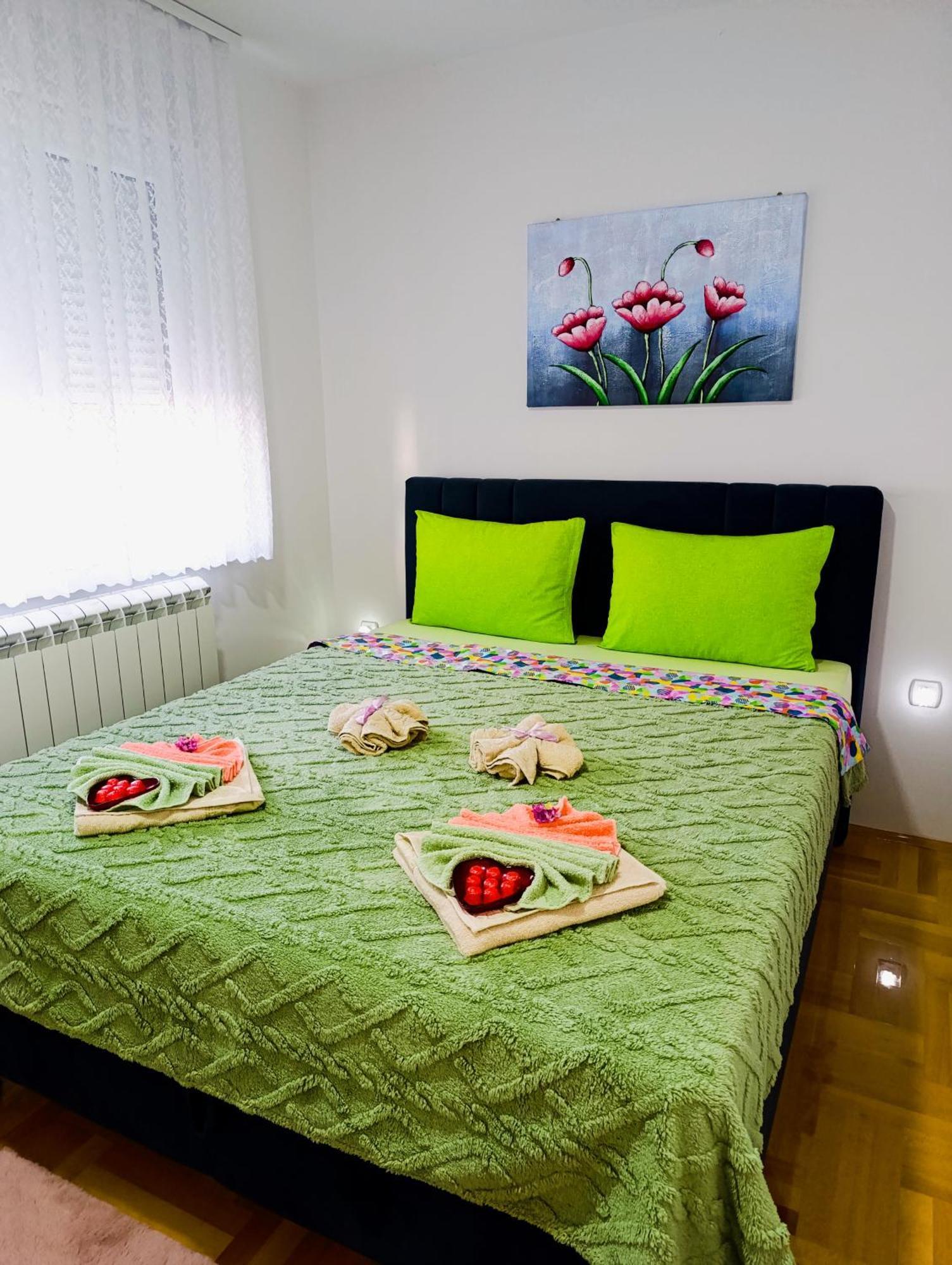 Apartman Lara Pirot Kültér fotó