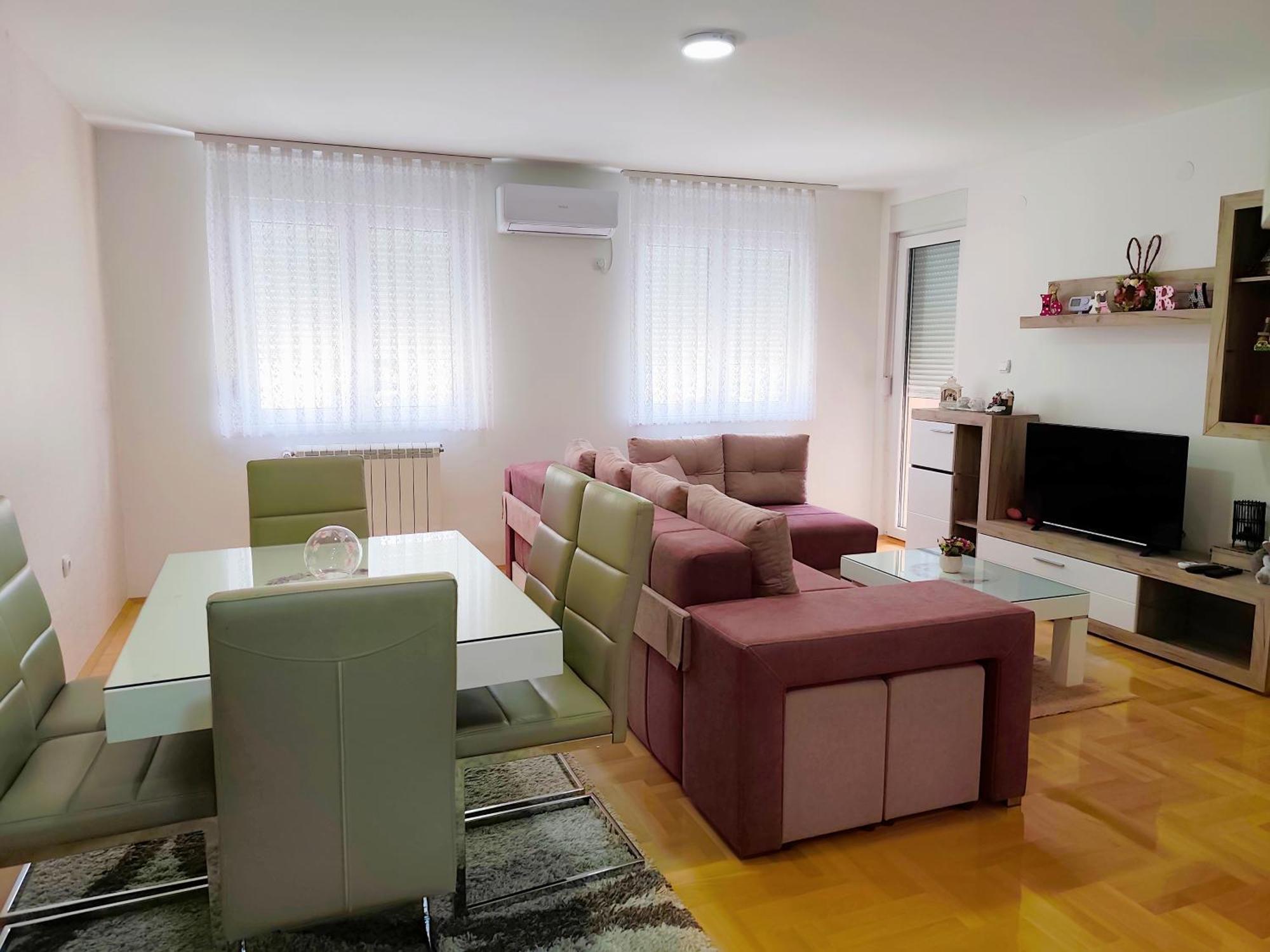 Apartman Lara Pirot Kültér fotó