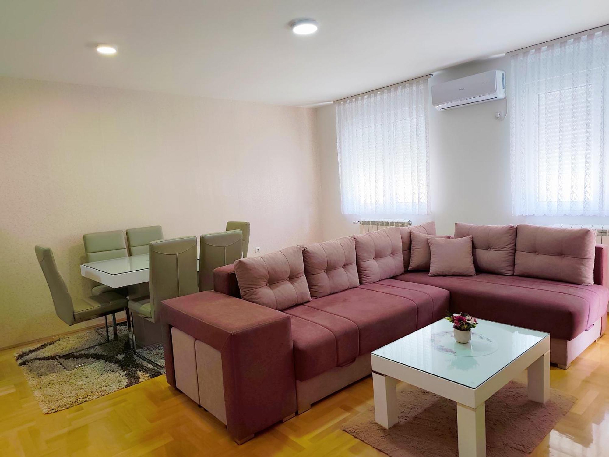 Apartman Lara Pirot Kültér fotó